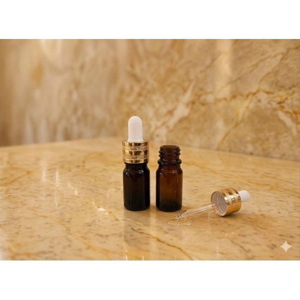 Chai Thủy Tinh Màu Nâu Cản Sáng - Nắp Bóp Cao Su Trắng Khoen Vàng 20ml